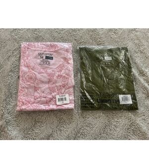 Lot of 2 New IZZY & LIV Womens Print shirt Size: M Pink Green
